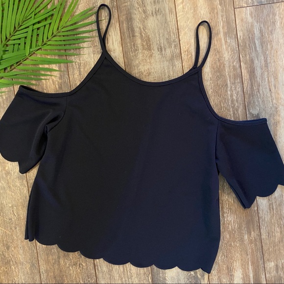 Boohoo Tops - boohoo Top Classic Navy Blue Cold Shoulder Size 8